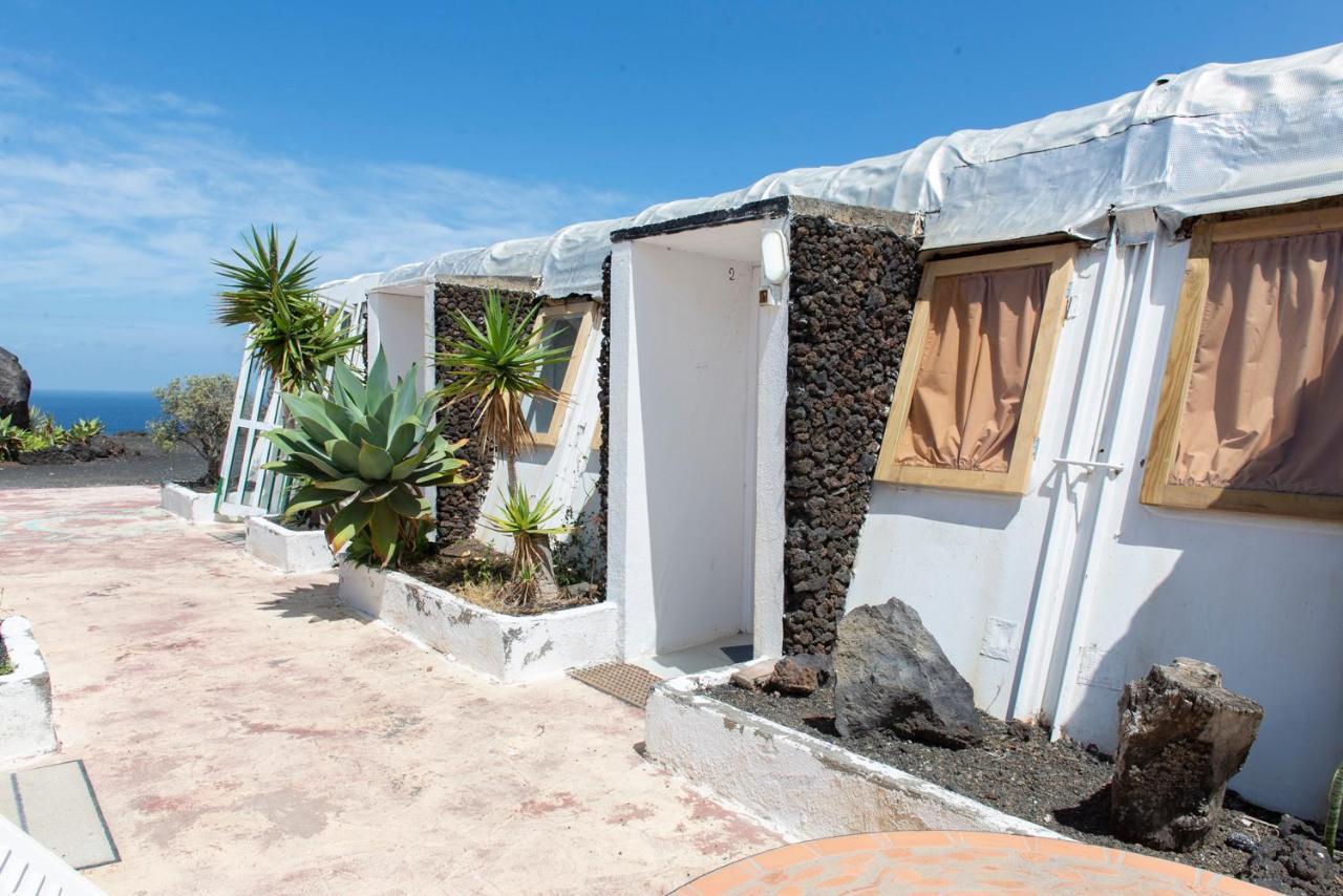 Basic En-Suite Bedroom By The Sea Guinea Exterior foto