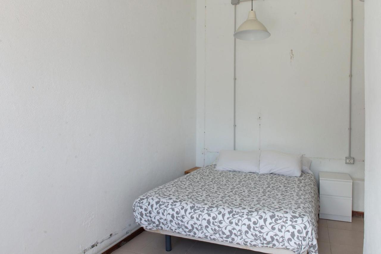 Basic En-Suite Bedroom By The Sea Guinea Exterior foto
